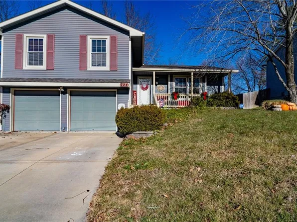 724 Fawn Creek St, Leavenworth, KS 66048