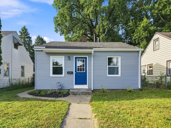 3207 Homestead Ave, Davenport, IA 52802