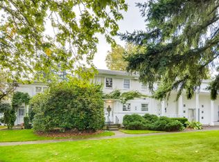 6935 NE Broadway St, Portland, OR