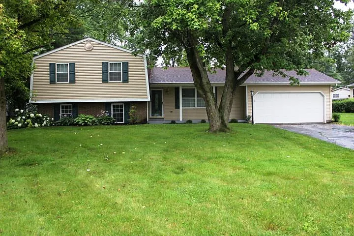 6685 McVey Blvd photo 1