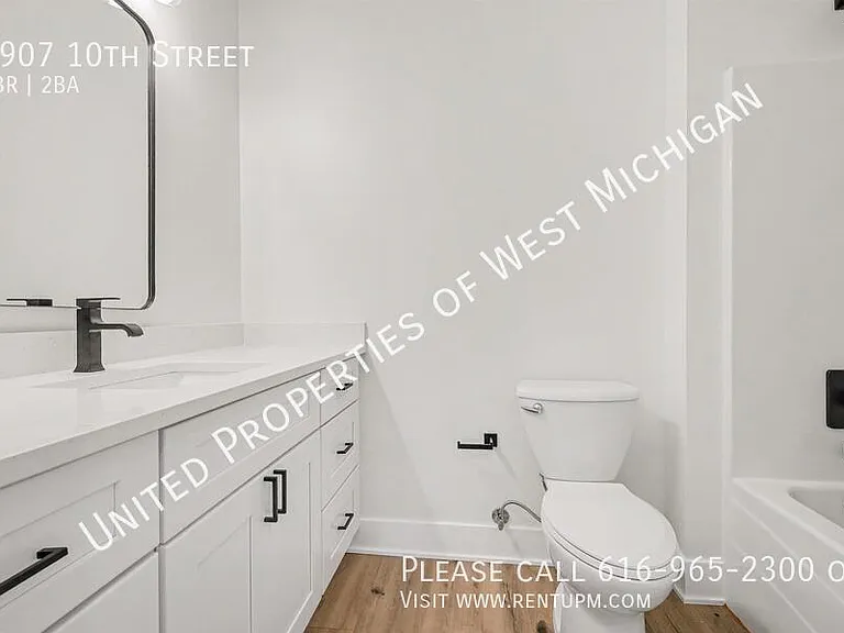 2907 10th St — Photo 11