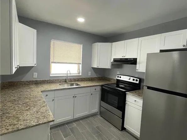 1350 E Sample Road #201, Pompano Beach, FL 33064