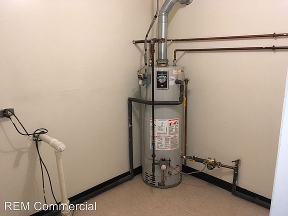 3rd image of 2065 E Oldgate St APT A