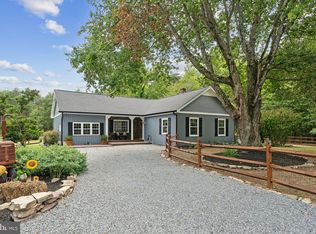 1218 White Oak Rd, Fredericksburg, VA 22405