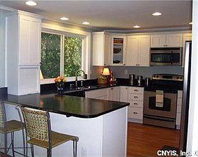 5th image of 225 Salt Springs St