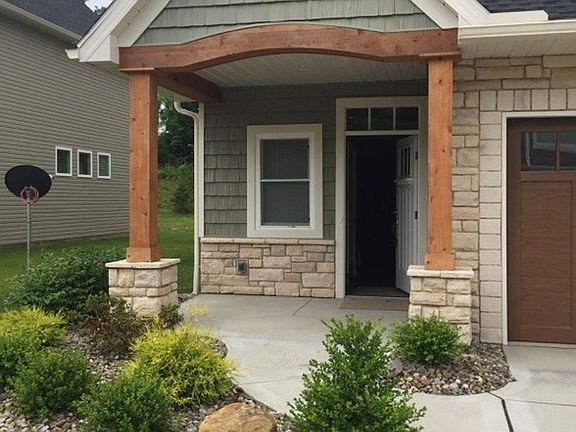 4th image of 2978 Creekside Ct