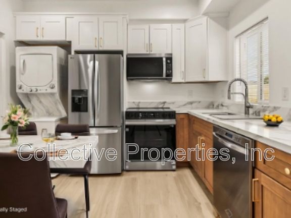 3rd image of 1509 Galveston St #202