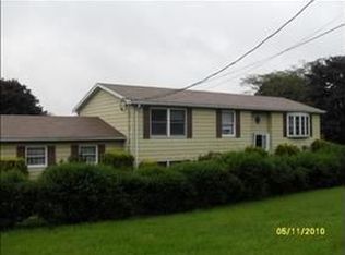 541 Guldin Rd, Blandon, PA 19510