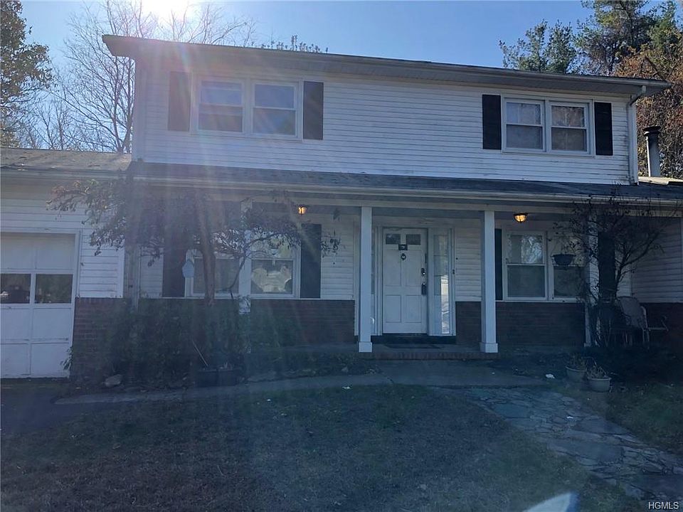 1st image of 21 S Parker Dr