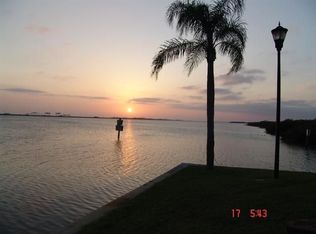 8833 Bay Pointe Dr #109, Tampa, FL 33615