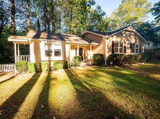 5613 Oldtowne Rd, Raleigh, NC 27612