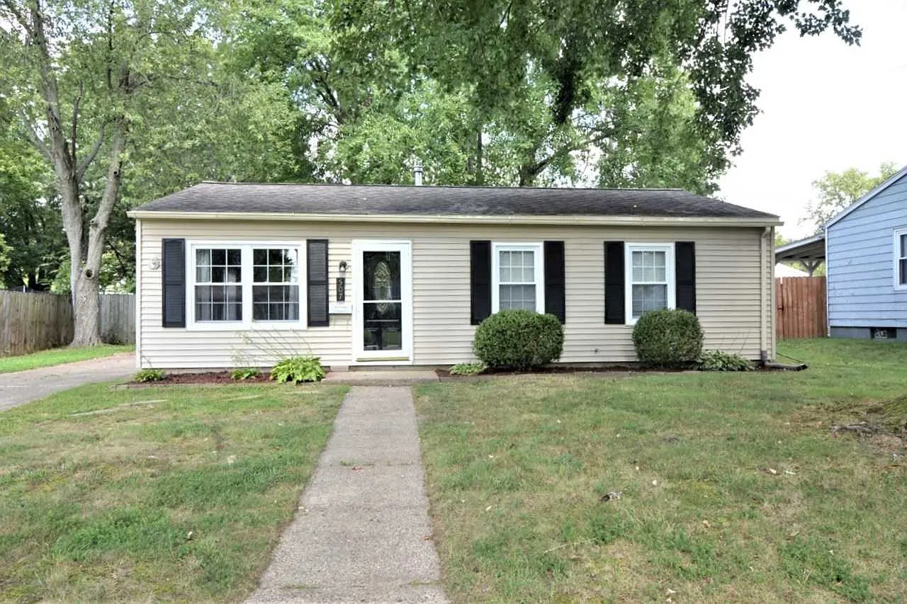 507 Lexington Rd photo 1