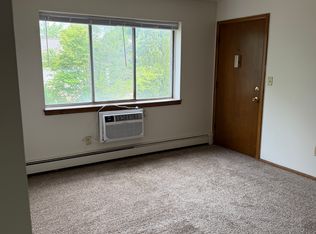 9204 W Lincoln Ave APT 4, Milwaukee, WI 53227