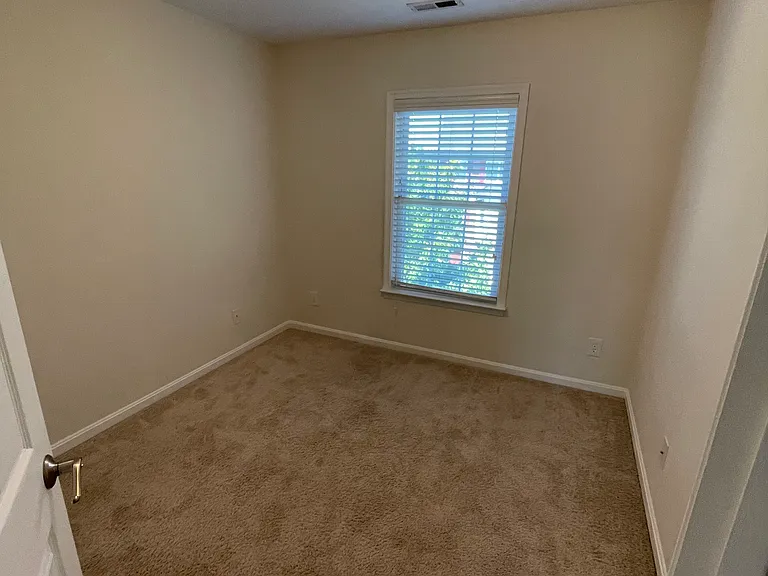 200 Cross Keys Pl — Photo 24