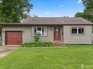 147 Cindy St, Old Bridge, NJ 08857