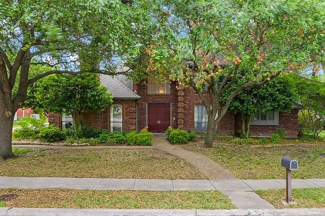 1st image of 3864 Kelly Blvd