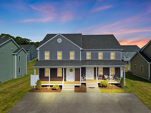 2nd image of 8 Bernards Way #8