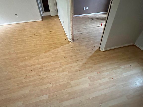 4th image of 179 City Park Rd