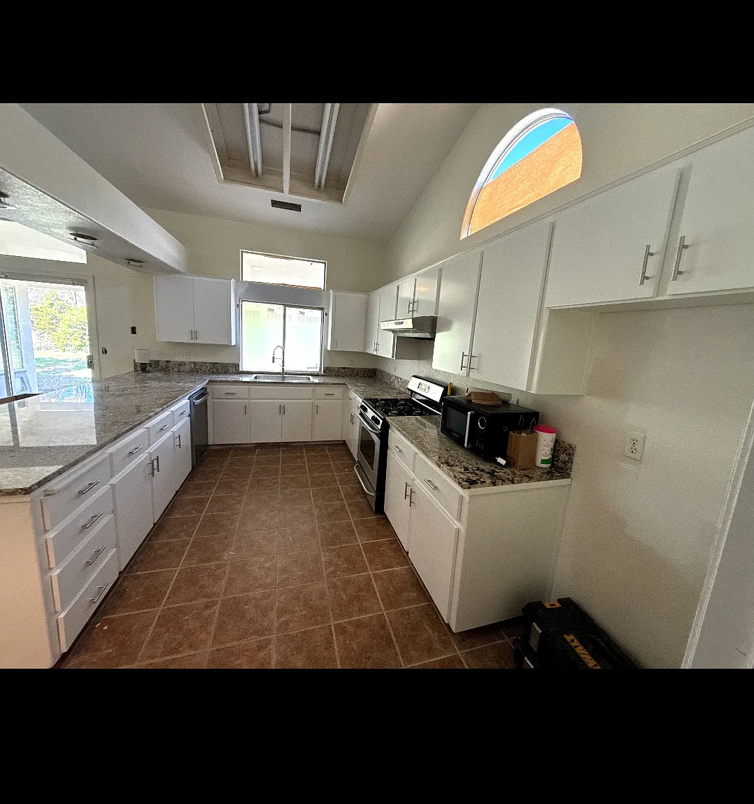3 bed, 1658 sqft, $2,800 — Photo 3