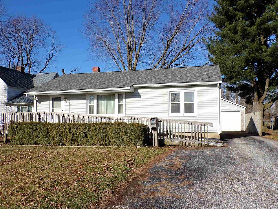 1st image of 128 Bandy Ave