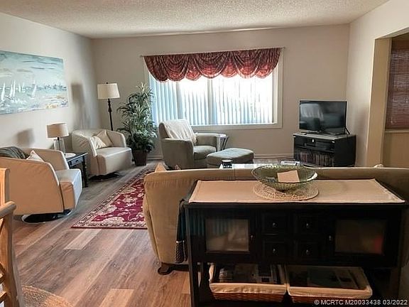 5th image of 1800 SE Saint Lucie Blvd APT 11-202