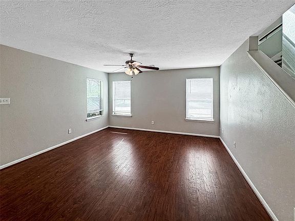 3rd image of 12003 Audubon Hill Court