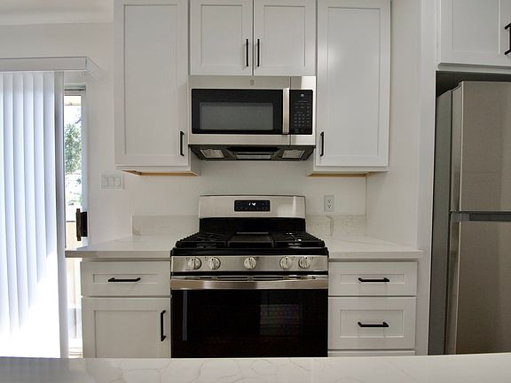 4th image of 5652 Colfax Ave APT 5