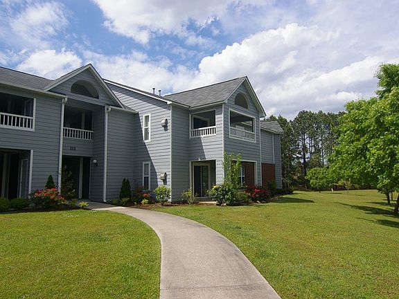 2nd image of 113 Breezewood Dr APT H