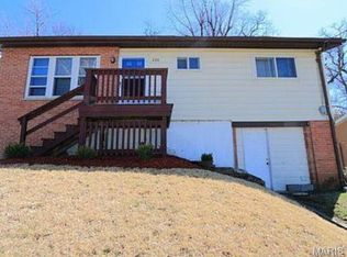 220 Ruggles Rd, Saint Louis, MO 63135