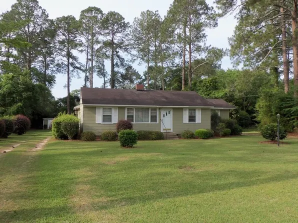 455 Rosewood Dr NE, Pelham, GA 31779