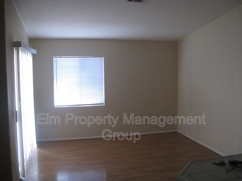 1st image of 2110 Los Feliz St Unit 2047
