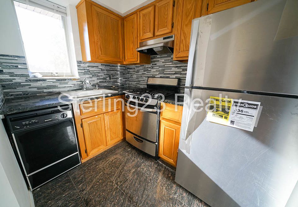 1st image of 29-15 31st Ave Penthouse 7