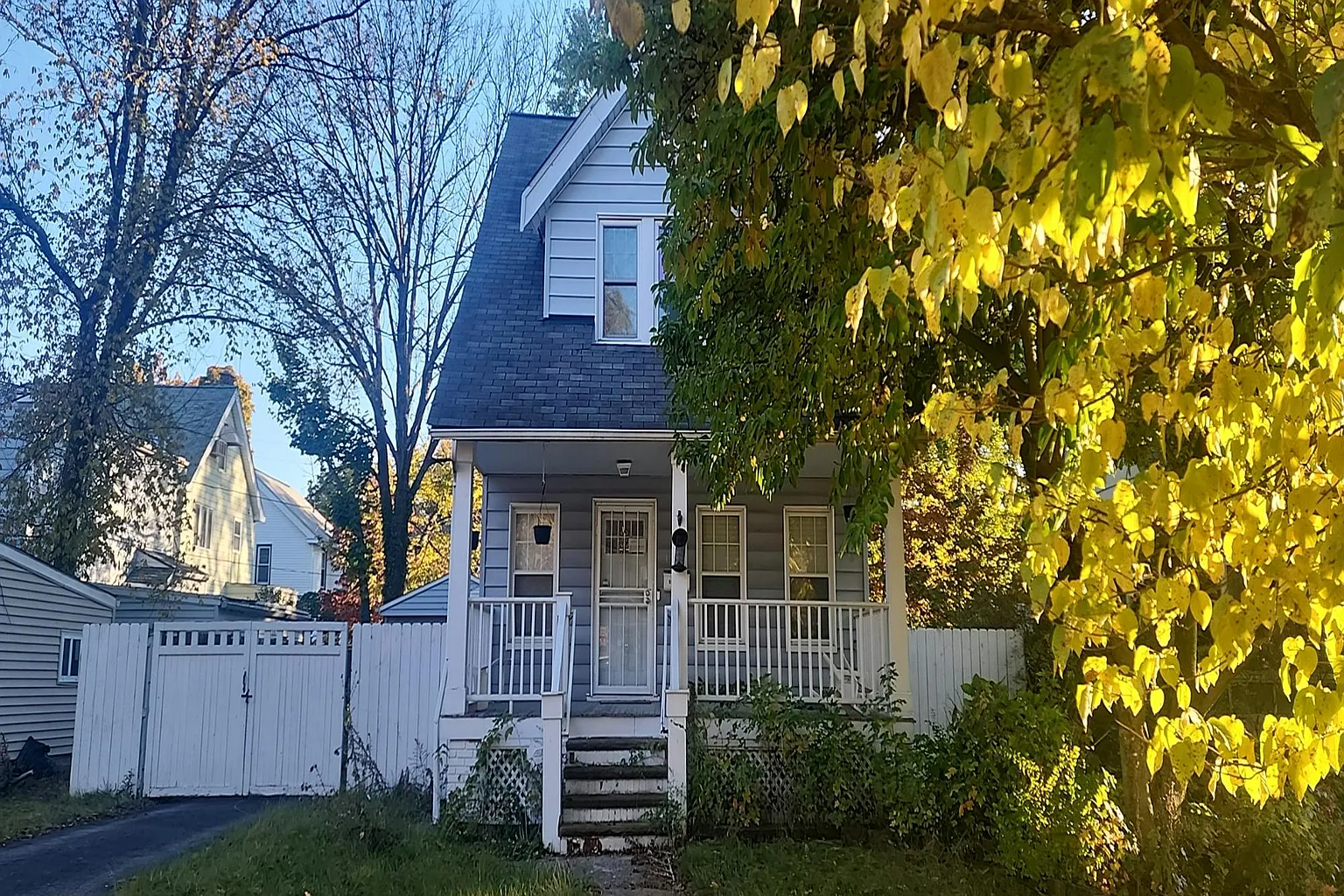 1131 Erieview Rd photo 1