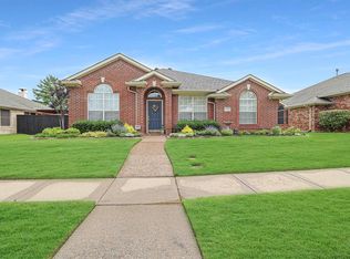 1245 Longhorn Dr, Lewisville, TX 75067
