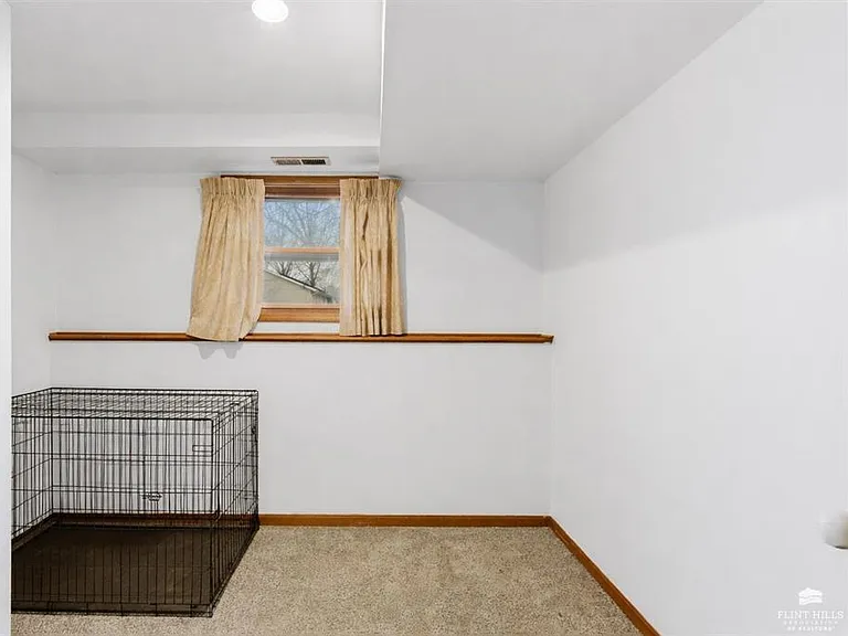1333 Overlook Dr — Photo 23