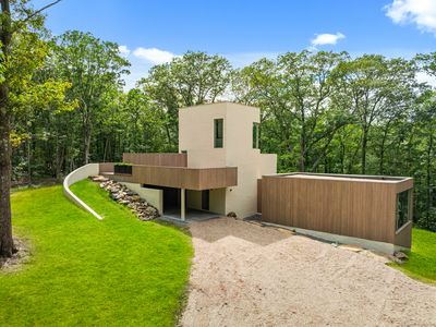 19 Old Paddock Lane, Kent, CT, 06757