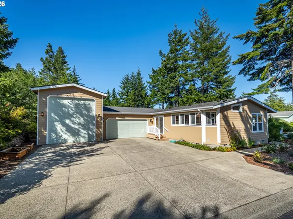882 Western Way, Florence, OR 97439