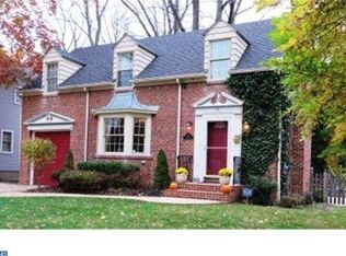 77 Park Dr, Cherry Hill, NJ 08002