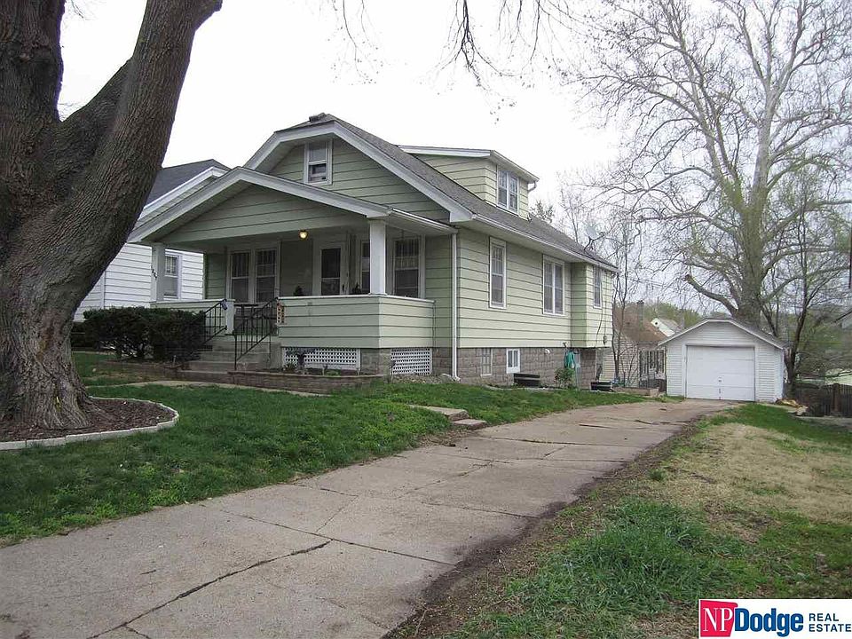 1st image of 1207 S 51st St