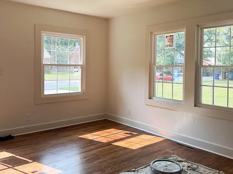 205 S Warren St — Photo 2