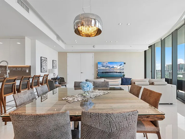 17475 Collins Ave #504 — Photo 5