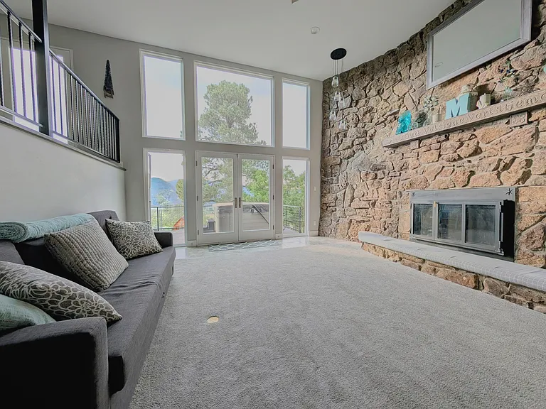 77 Whispering Pines Cir — Photo 21