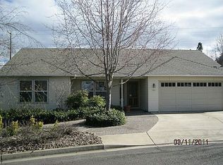 769 Saint Andrews Cir, Ashland, OR 97520