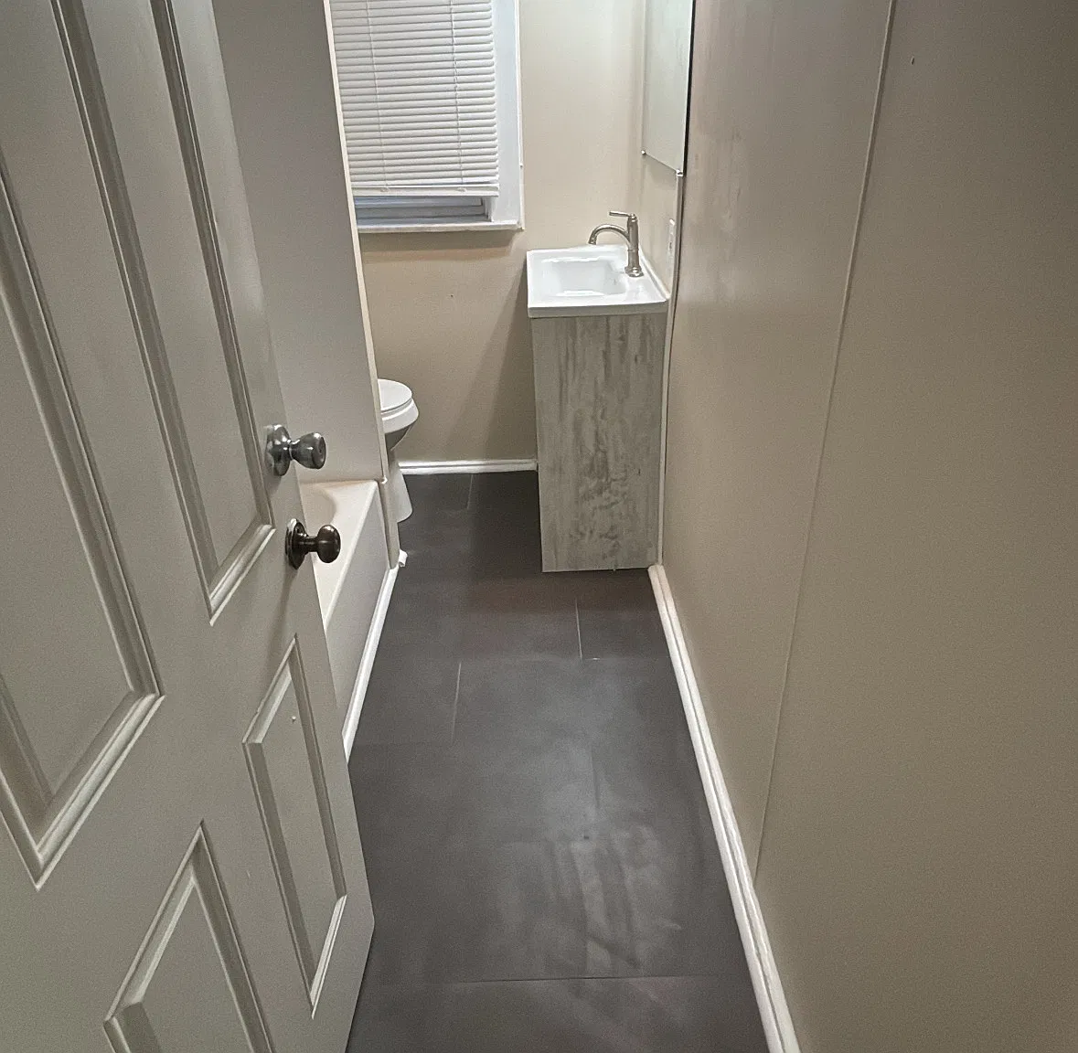 1 bed, 1100 sqft, $750 — Photo 4