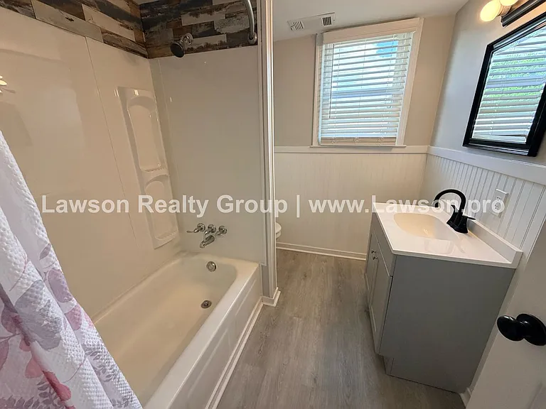 2868 Silver Leaf Dr — Photo 22