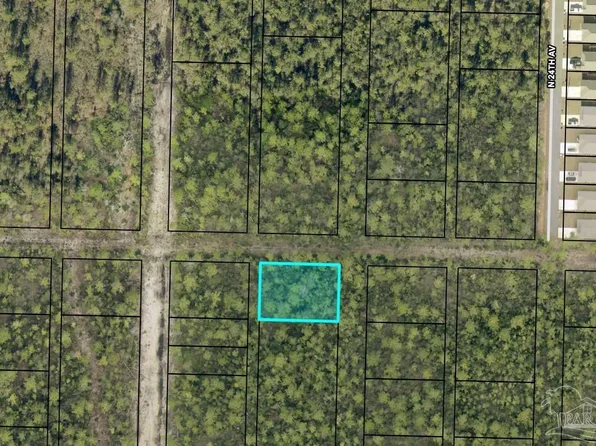 5475 San Blas St, Milton, FL 32583