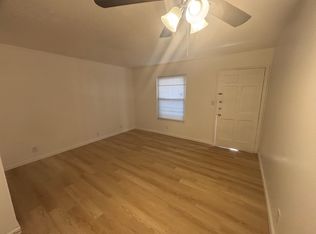 1221 S 3rd St APT 4, Louisville, KY 40203
