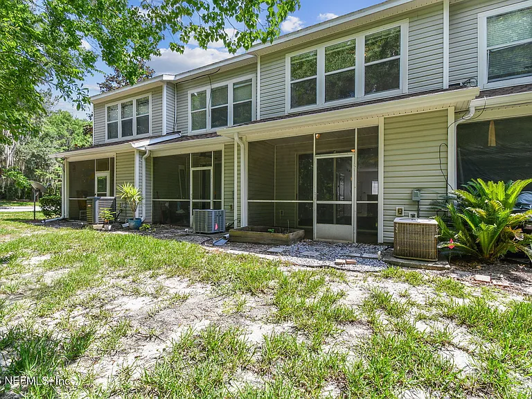 3491 Lone Tree Ln — Photo 30