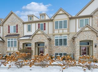 344 Castle Cir, Carol Stream, IL 60188