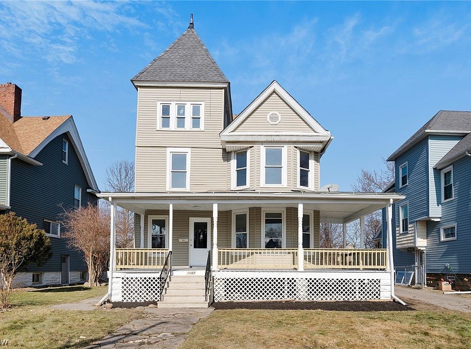1st image of 1867 E 31st St